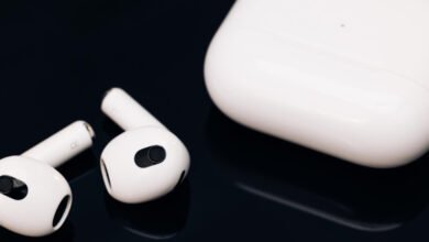 Noise-Cancelling Earbuds: Benefits